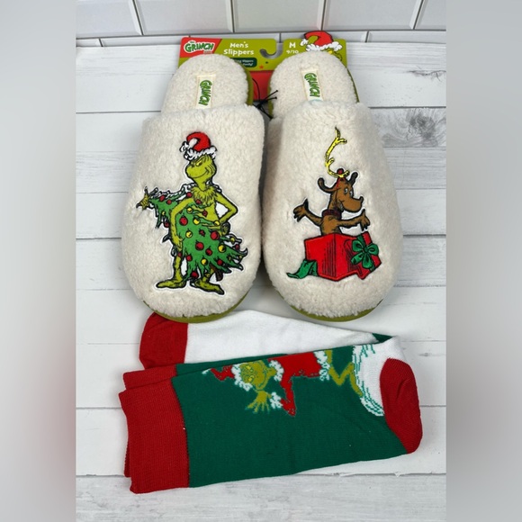 The Grinch Size:(9/10) Men’s Holiday Slippers With Socks - Picture 1 of 5